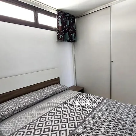 Sea Views - Pool - Location - Free Parking *